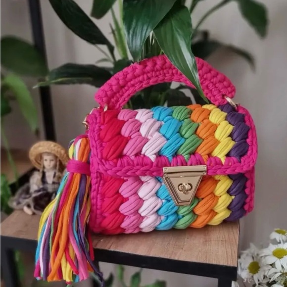 Colorful Woven Handbag with Tassel